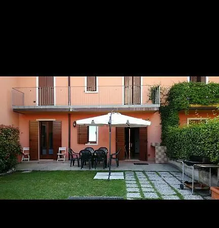 A Due Passi Da Gardaland Appartement *